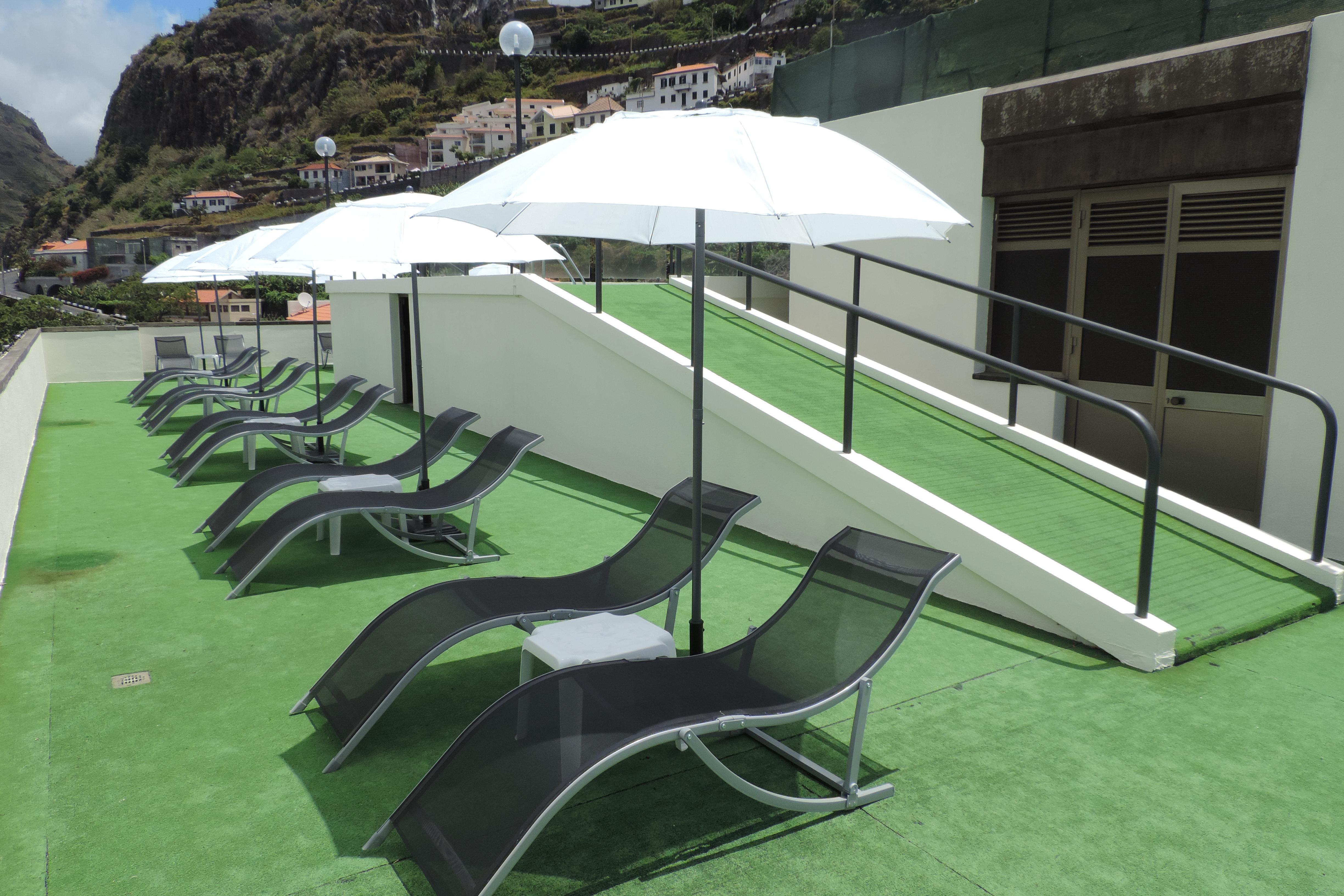 Cheerfulway Bravamar Hotel Ribeira Brava Exterior photo